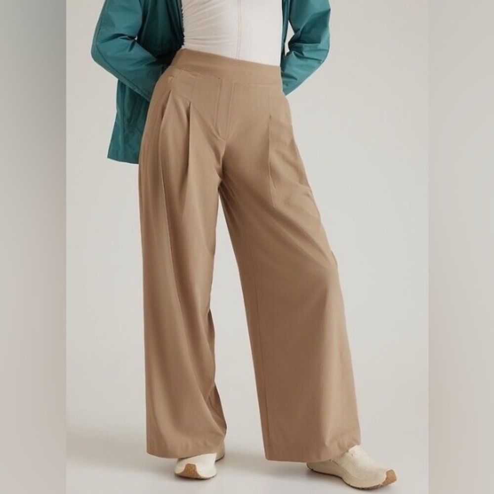 Athleta Brooklyn Hights High Rise Wide Leg Pant *Tall, Tapestry Gold, Size 16